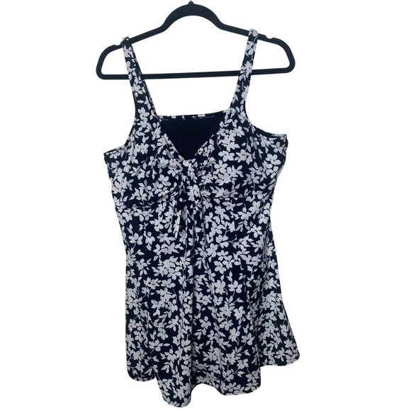 Croft & Barrow Swim Dress Womens 22W Floral Black & White One Piece Plus Size Be - Picture 1 of 11